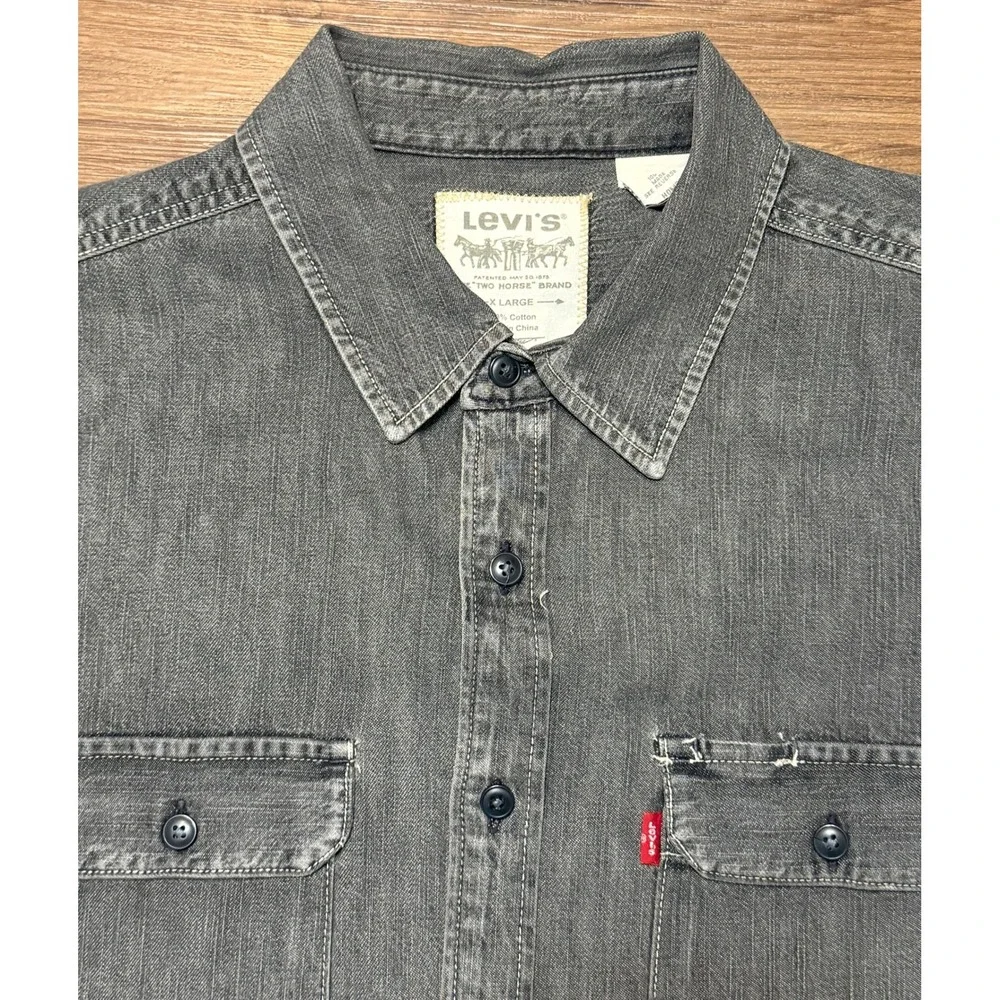 Levis Mens Faded Gray Denim Button Down Shirt Long Sleeve Workwear Sz XL
